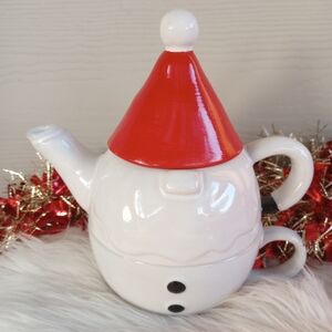 NEW! Creative Co-Op Stoneware Christmas Santa Gnome Tea for One Teapot Set
